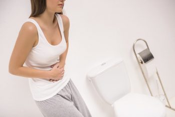 Tiểu buốt có tự hết không? Phương pháp điều trị hiệu quả